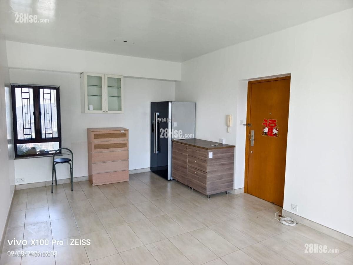 ## 獨家代理 ##極高層 極優質 市場少有 三房兩浴室 快者得