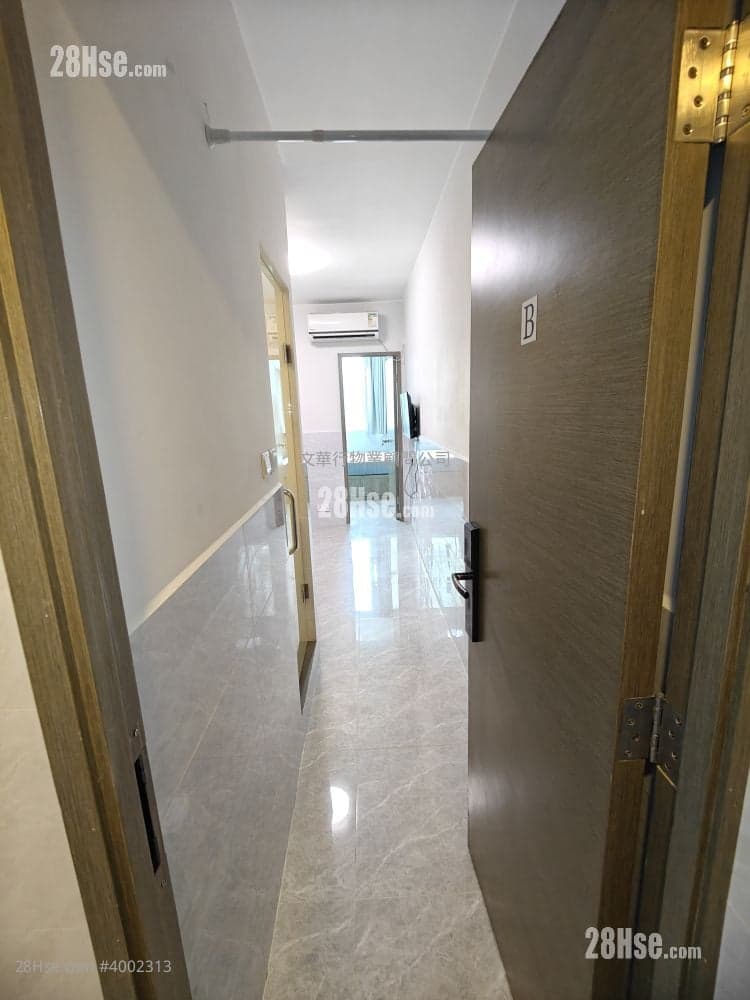 銅鑼灣(禮賢大厦)洋樓開放式套房，有傢电，大小任擇，月租7000元起包差管，有匙