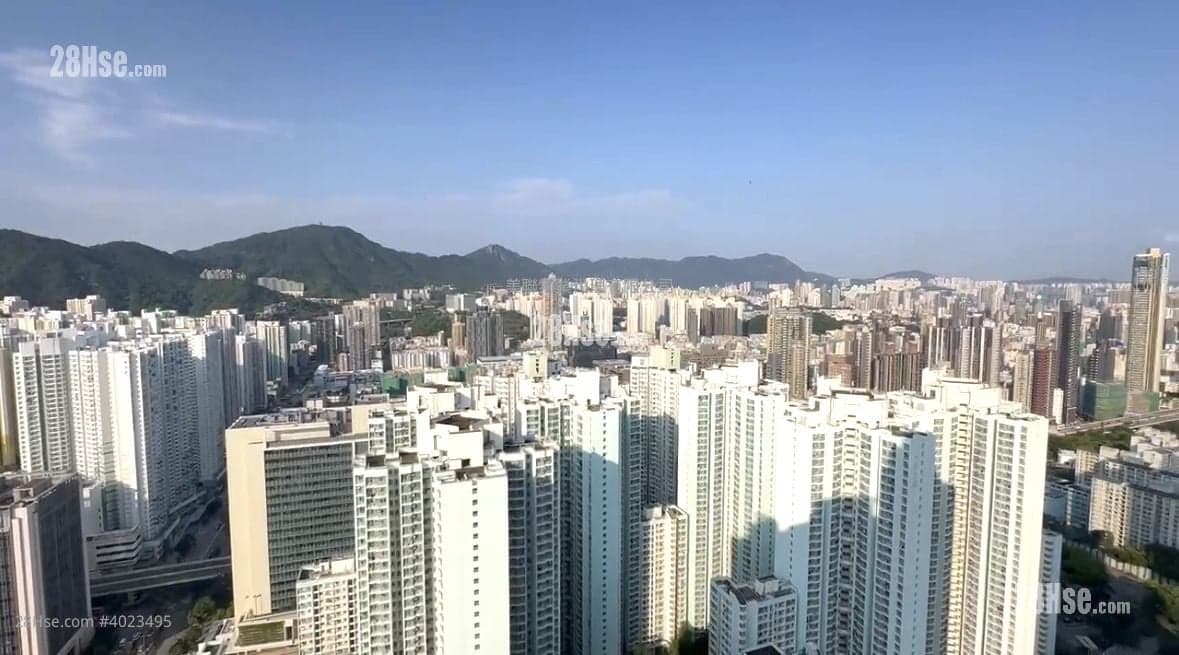 《鳳凰樓層》一房罕有出售！南昌站上蓋！銀行估凸｛收租回報三厘多｝