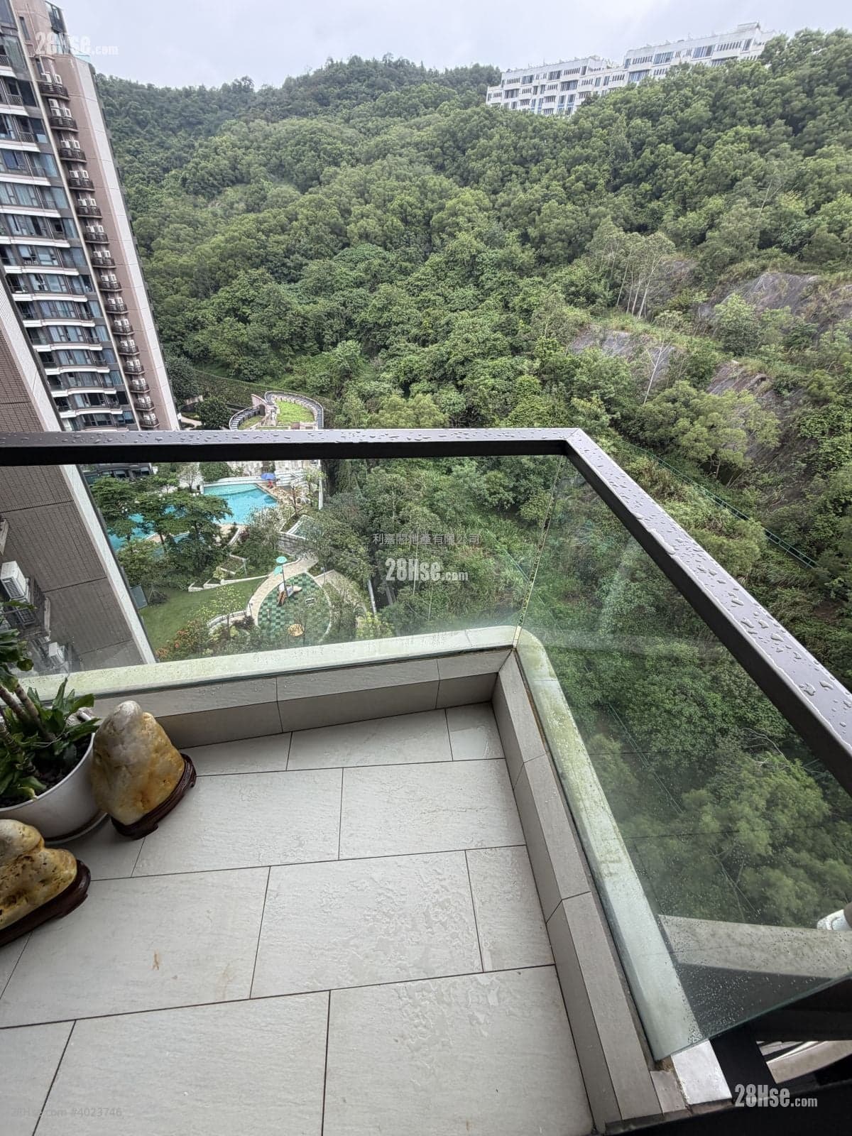 九肚山半新樓, 2房露台, 巨廳巨房,開揚山景, 低水