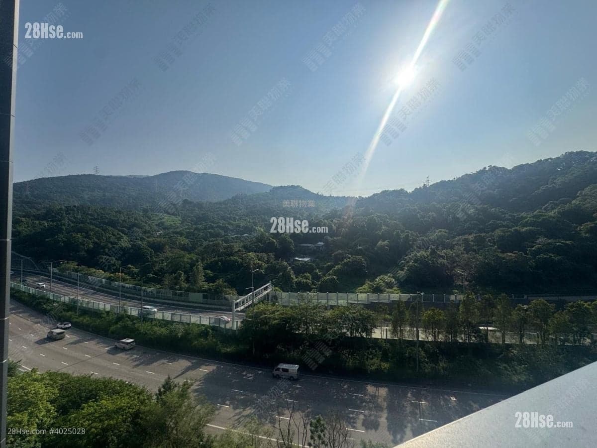 全新未住過，２房， 開揚山景