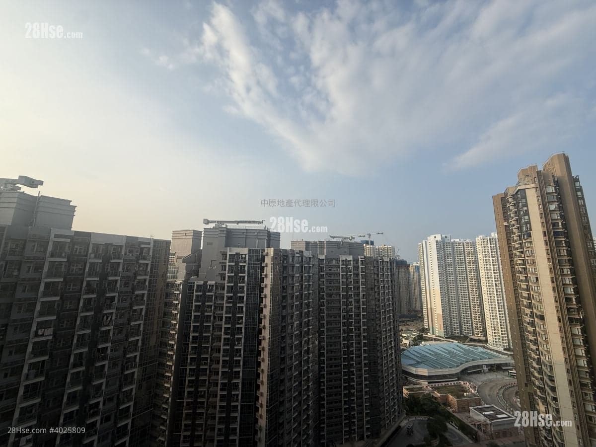 開陽景觀，高層三房，有工人房，歡迎預約