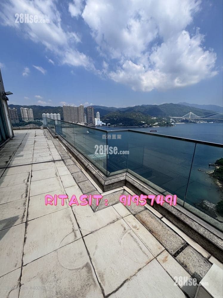 《香港置業推介》天際屋大宅行政CEO之選，罕有向東汀九橋海景放售，速約看快者得。