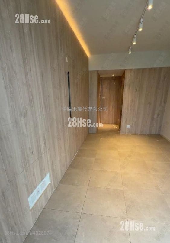 大屋苑大圍站大商場