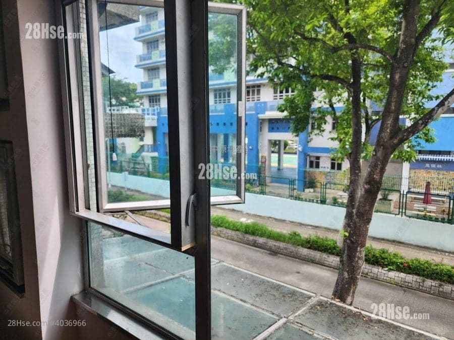 華慧園 + 精緻裝修，打造您的理想棲息地。在繁忙都市中尋找一片寧靜之美