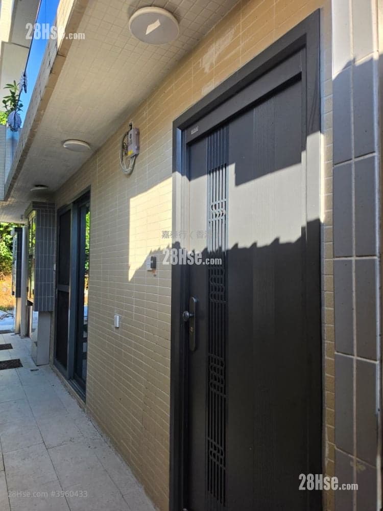 【坐北向南，背山面海】沙頭角新村村屋地下放售，步行兩分鐘到沙頭角公路巴士站