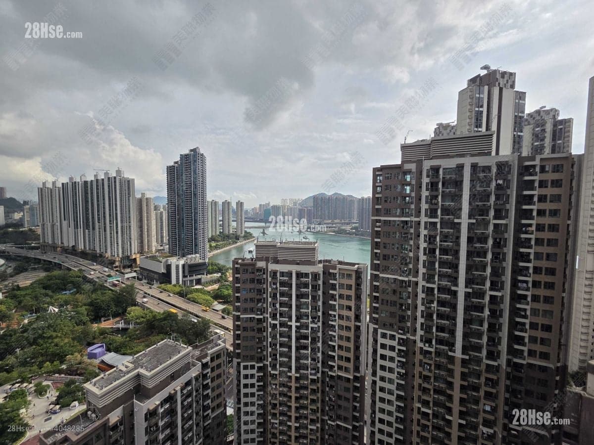 全屋傢俱齊全 東南海景三房連工人套房