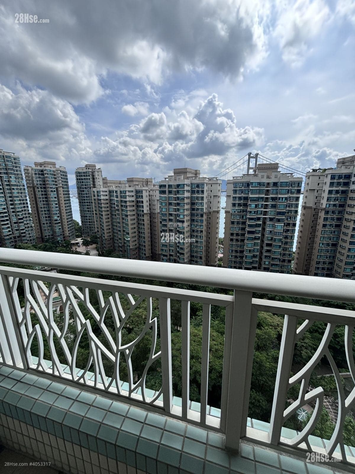 《香港置業推介》露台東南清淨內園2房放租，雅緻裝修乾淨企理，有鑰匙速約看RITA