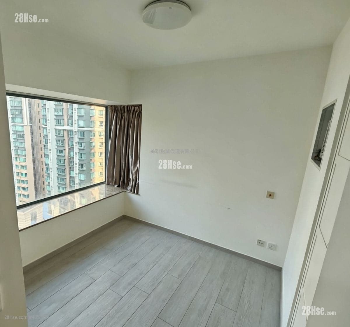 精裝修高層兩房,拎包即住