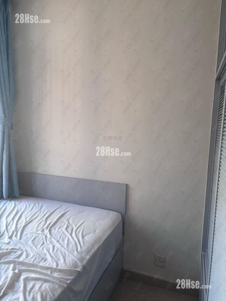粉嶺實用居屋風景優美,行山一流。另有300幾萬全新樓盤8分鐘到火車站歡迎查詢