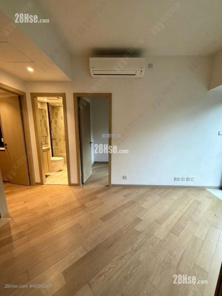 名牌屋苑,業主急走