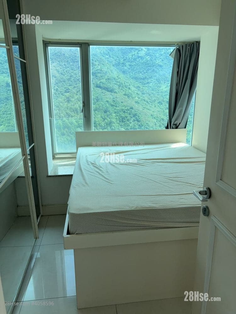 映灣園四期 高層兩房連露台 開揚翠綠山景連露台採光極佳 實用兩房 景觀無遮擋